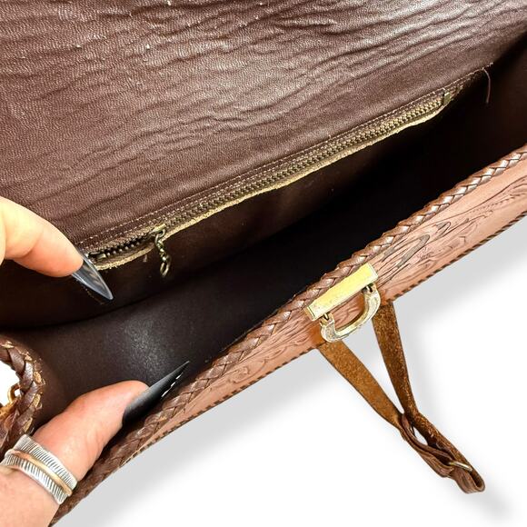 1950's cowgirl horseshoe buckle floral tooled leather handbag - Picture 11 of 12